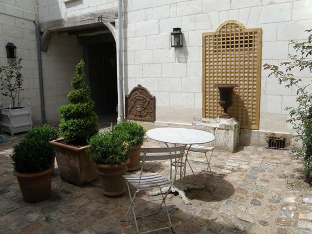 La Closerie Saint Jacques Loches Exterior photo