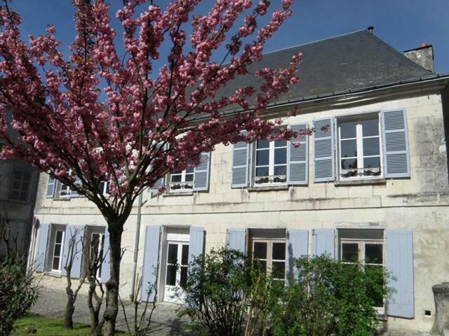La Closerie Saint Jacques Loches Exterior photo